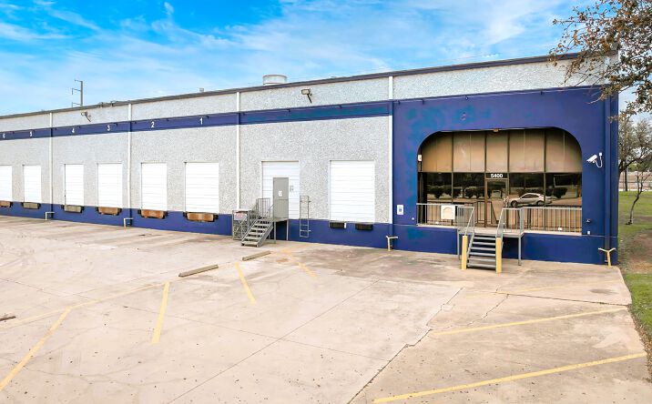 Pictures of Industrial property located at 5400 Rittiman Plaza, San Antonio, TX 78218 for lease - image #1