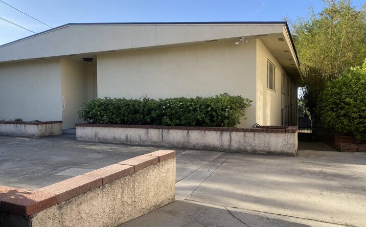 Pictures of Office property located at 212 North Lima Street, Sierra Madre, CA 91024 for lease - image #1