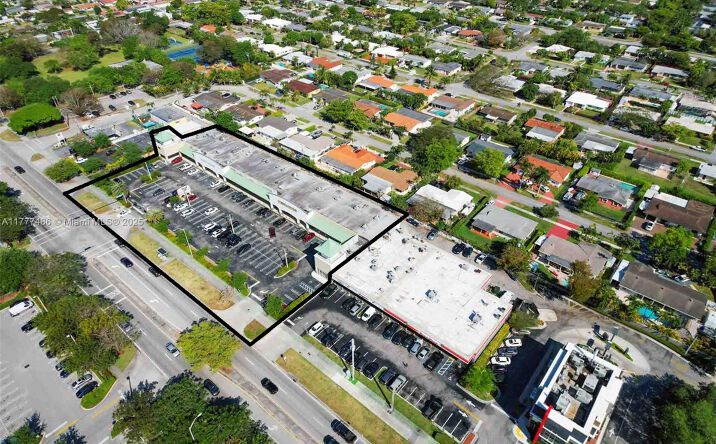 Pictures of Retail property located at 9441 SW 56th St # 9441, Miami, FL 33165 for lease - image #1