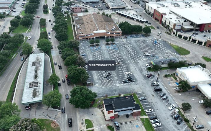 Pictures of Retail property located at 5130 Bellaire Blvd, Bellaire, TX 77401 for lease - image #1