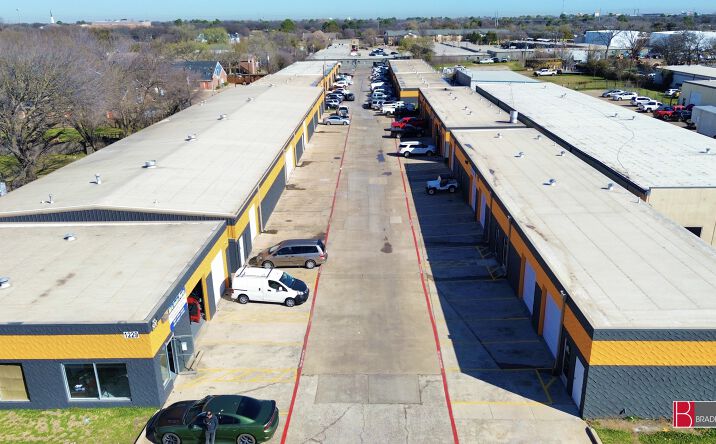 Pictures of Industrial property located at 1229 Colorado Ln, Arlington, TX 76015 for lease - image #1