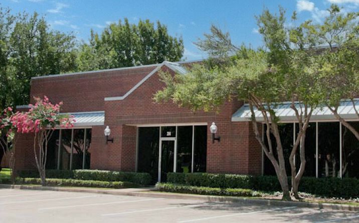 Pictures of Retail property located at 1475 & 1485 Richardson Drive, Richardson, TX 75080 for lease - image #1