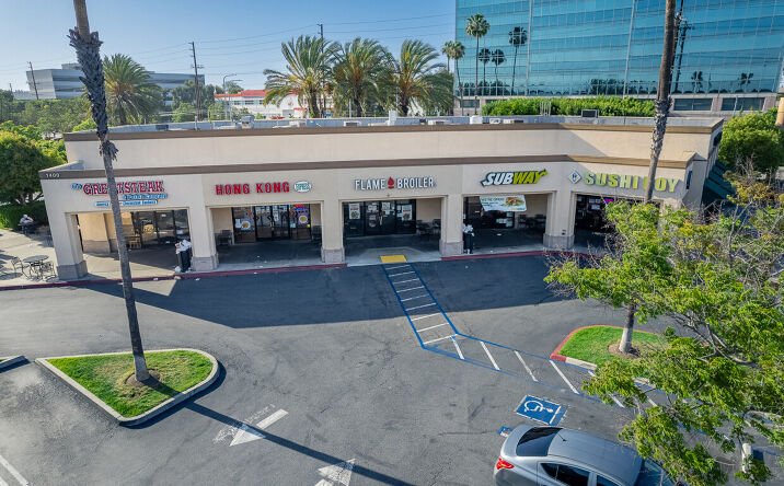 Pictures of Retail property located at 1400-1450 W. 190th St, Torrance, CA 90501 for lease - image #1