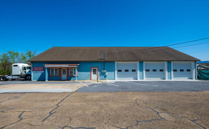 Pictures of Retail, Office, Industrial property located at 1090 Virginia Avenue, Harrisonburg, VA 22802 for lease - image #1