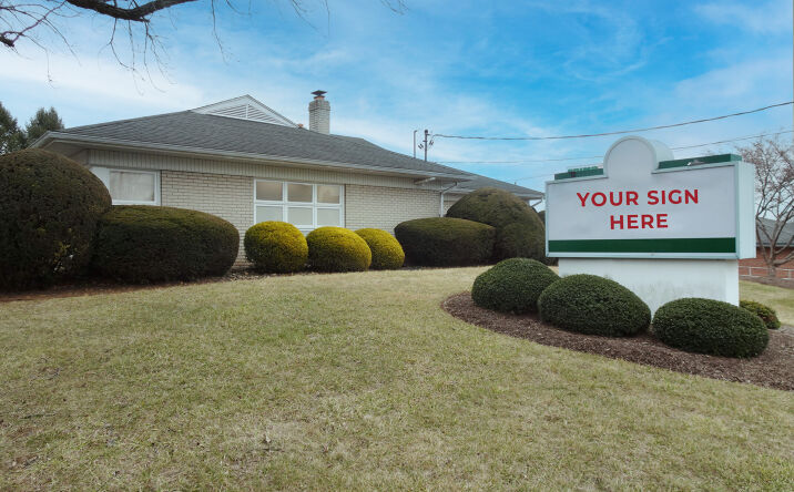 Pictures of Office property located at 810 Bonneview Rd, York, PA 17406 for lease - image #1