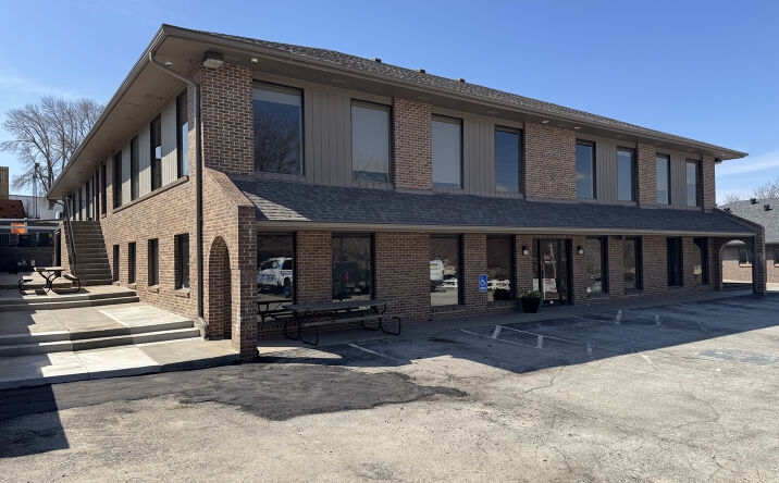 Pictures of Office property located at 2514 S 119th St, Omaha, NE 68144 for sales - image #1