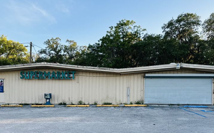 Pictures of Retail, Office, Restaurant property located at 16300 E Colonial Dr, Orlando, FL 32820 for lease - image #1