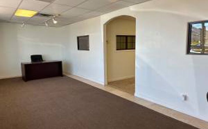Pictures of Retail, Office property located at 16624 N 32nd St, Phoenix, AZ 85032 for lease - image #1