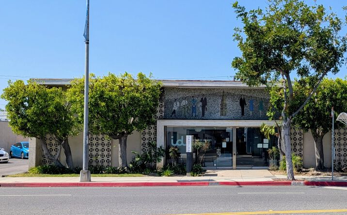 Pictures of Retail, Office property located at 3647 Atlantic Ave, Long Beach, CA 90807 for lease - image #1