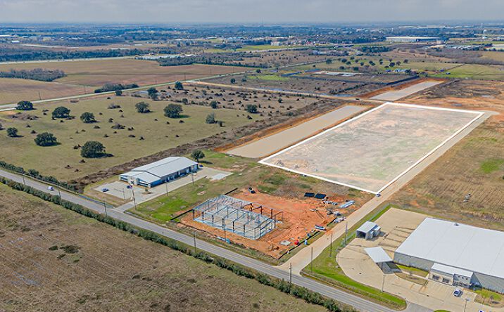 Pictures of Industrial property located at 30103 Binford Park Rd, Waller, TX 77484, Waller, TX 77484 for lease - image #1