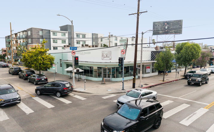 Pictures of Retail property located at 8387 W 3rd St, Los Angeles, CA 90048 for lease - image #1