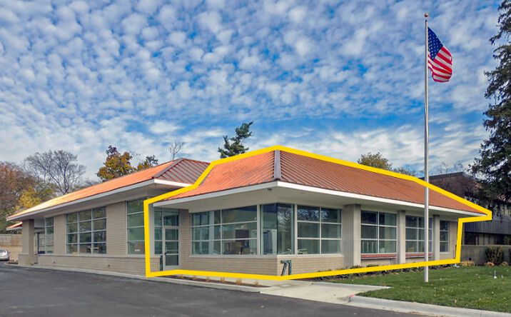 Pictures of Office property located at 71 E Long Lake Rd, Bloomfield Hills, MI 48304 for lease - image #1