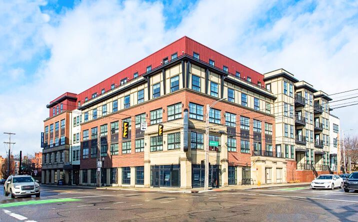 Pictures of Retail property located at 120 E 5th Ave, Columbus, OH 43201 for lease - image #1