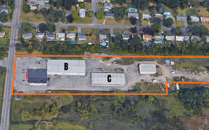 Pictures of Industrial property located at 5912 N Burdick St, East Syracuse, NY 13057 for lease - image #1