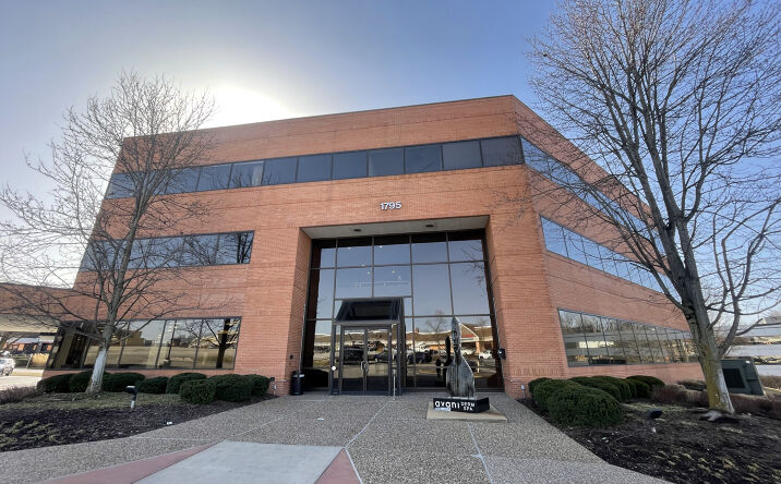 Pictures of Office property located at 1795 Clarkson Rd, Chesterfield, MO 63017 for lease - image #1