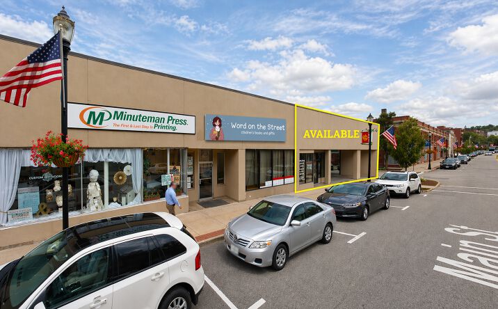 Pictures of Retail, Office, Restaurant property located at 162 Main St, Marlboro, MA 01752 for lease - image #1