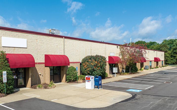 Pictures of Industrial property located at 220 Executive Dr, Cranberry Twp, PA 16066 for lease - image #1