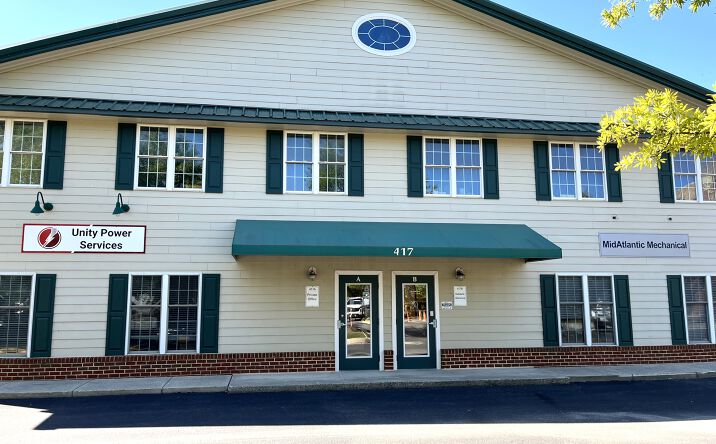 Pictures of Office property located at 417 Browning Ct, Purcellville, VA 20132 for sales - image #1