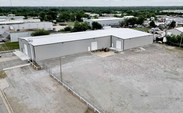 Pictures of Industrial property located at 1612 SE 22nd St, Oklahoma City, OK 73129 for lease - image #1