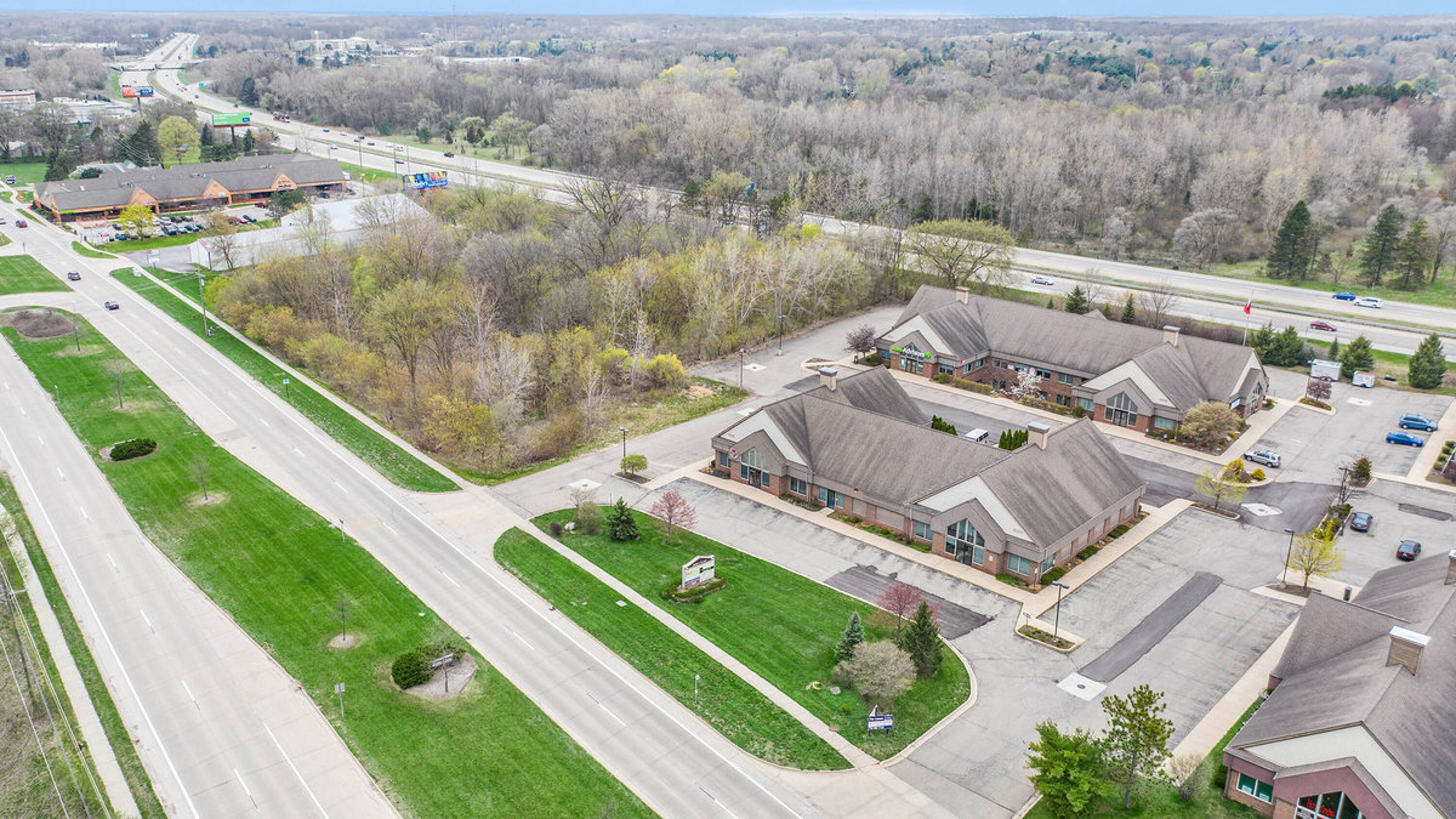 4900 Jackson Rd, Ann Arbor, MI 48103