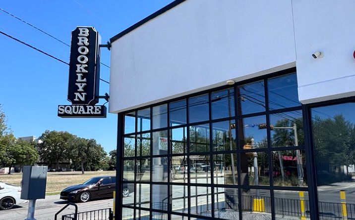 Pictures of Retail, Office property located at 1126 N St Mary's St, San Antonio, TX 78215 for lease - image #1