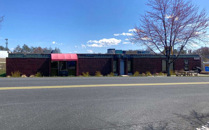 Pictures of Office property located at 630 Lowther Rd, Lewisberry, PA 17339 for lease - image #1