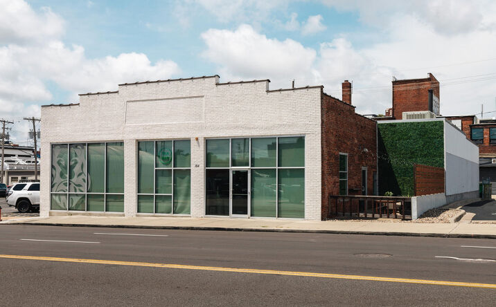 Pictures of Retail, Office property located at 1814 Oak St, Kansas City, MO 64108 for lease - image #1