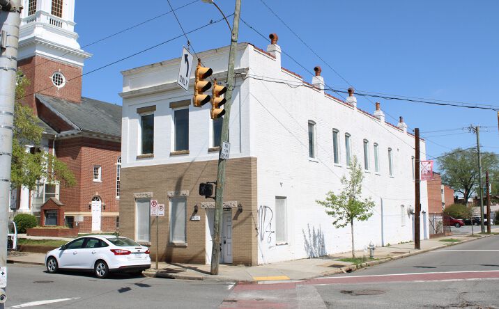 Pictures of Retail property located at 2600 Idlewood Ave, Richmond, VA 23220 for lease - image #1