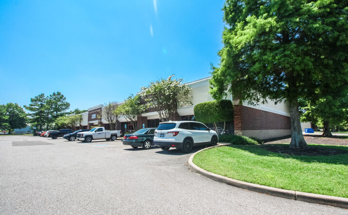 Pictures of Office, Industrial property located at 1657 Shelby Oaks Dr, Memphis, TN 38134 for lease - image #1