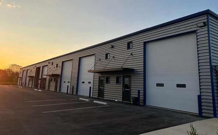 Pictures of Industrial property located at 4402 Weaver Court N, Hilliard, OH 43026 for lease - image #1