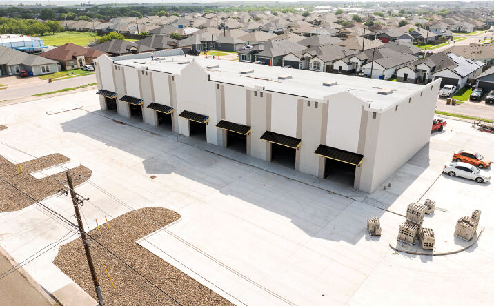 Pictures of Retail property located at 3117 Mckinzie Rd, Corpus Christi, TX 78410 for lease - image #1
