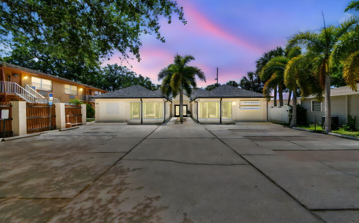image of property at 670 2nd St N Safety Harbor, FL 34695