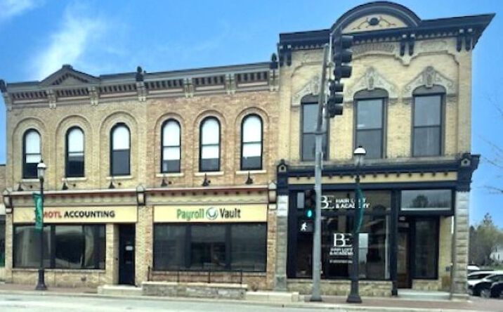 Pictures of Office property located at 106 W Main St, West Dundee, IL 60118 for lease - image #1