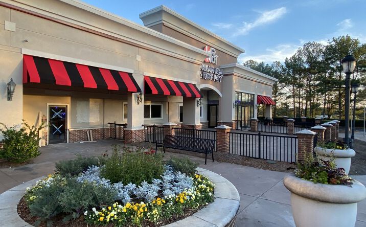 Pictures of Retail, Office property located at 2521 Airport Thruway, Columbus, GA 31904 for lease - image #1