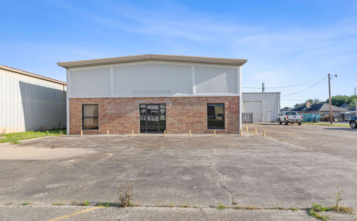 Pictures of Industrial property located at 118 Row 1, Lafayette, LA 70508 for lease - image #1