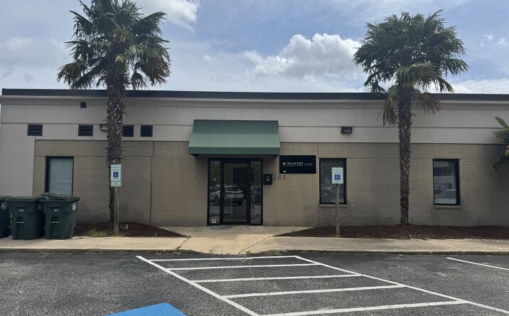 Pictures of Office property located at 183 S Coit St, Florence, SC 29501 for lease - image #1