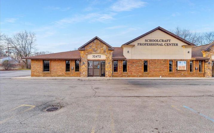 Pictures of Retail, Office, Special Purpose property located at 32472 Schoolcraft Rd, Livonia, MI 48150 for lease - image #1