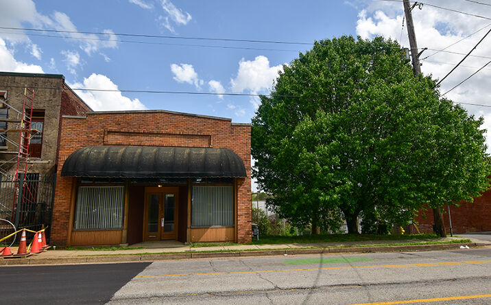 Pictures of Office property located at 804 Central Ave, Chattanooga, TN 37403 for lease - image #1