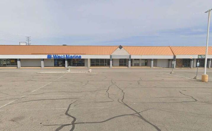 Pictures of Retail, Office property located at 2500 Henry St, Muskegon, MI 49441 for lease - image #1