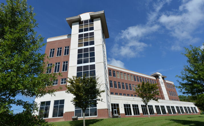 Pictures of Office property located at 4601 Carothers Pkwy, Franklin, TN 37067 for lease - image #1