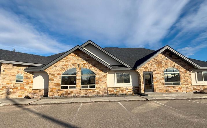 Pictures of Retail, Office property located at 1800 N Whitley Dr, Fruitland, ID 83619 for lease - image #1