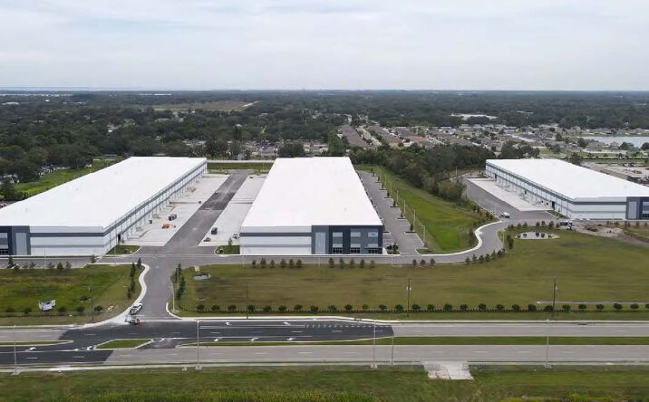 Pictures of Office, Industrial property located at 810-1110 17th St. E., Palmetto, FL 34221 for lease - image #1