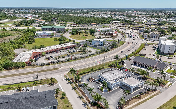 Pictures of Retail, Office property located at 701 JC Center Ct unit 16, Port Charlotte, FL 33954 for lease - image #1