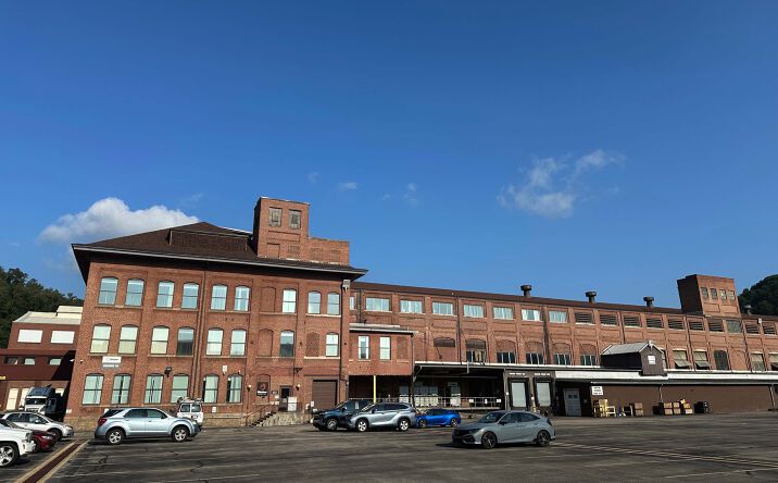 Pictures of Industrial property located at 1003-1005 Airbrake Ave, Wilmerding, PA 15148 for lease - image #1