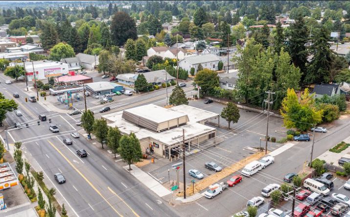 Pictures of Retail, Office, Special Purpose property located at 10120 NE Sandy Blvd, Portland, OR 97220 for lease - image #1
