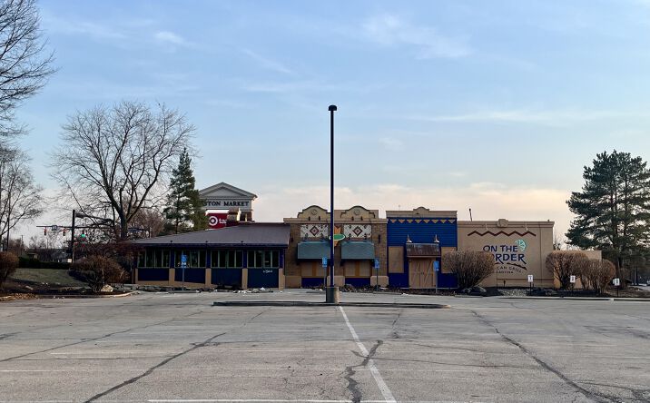 Pictures of Retail, Restaurant property located at 4175 Morse Crossing, Columbus, OH 43219 for lease - image #1