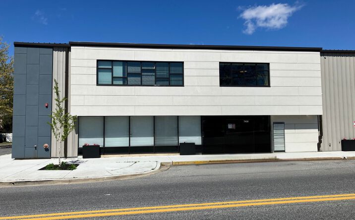 Pictures of Office property located at 7400 Holabird Ave, Dundalk, MD 21222 for lease - image #1