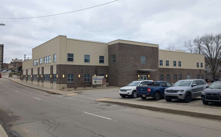Pictures of Office property located at 142 W Main St, Uniontown, PA 15401 for lease - image #1