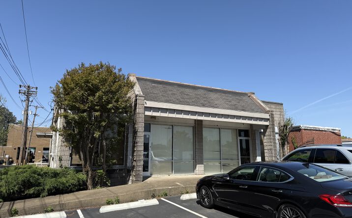 Pictures of Office, Industrial property located at 610 National St, Memphis, TN 38122 for lease - image #1