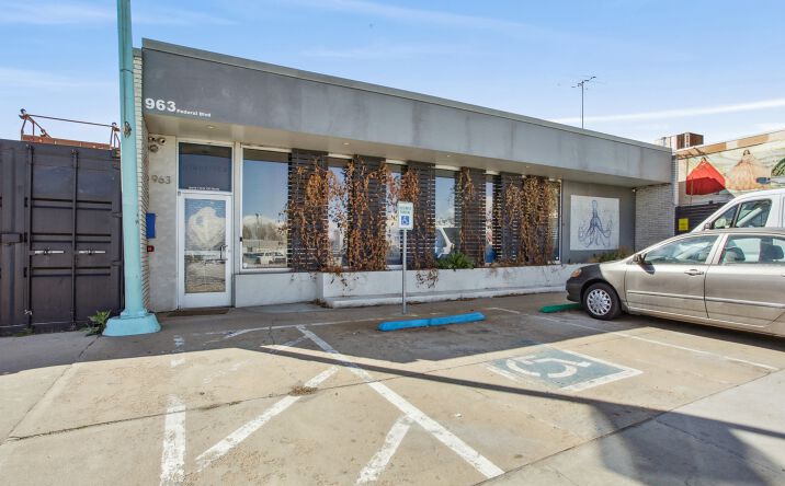 Pictures of Retail, Industrial property located at 963 Federal Blvd, Denver, CO 80204 for lease - image #1